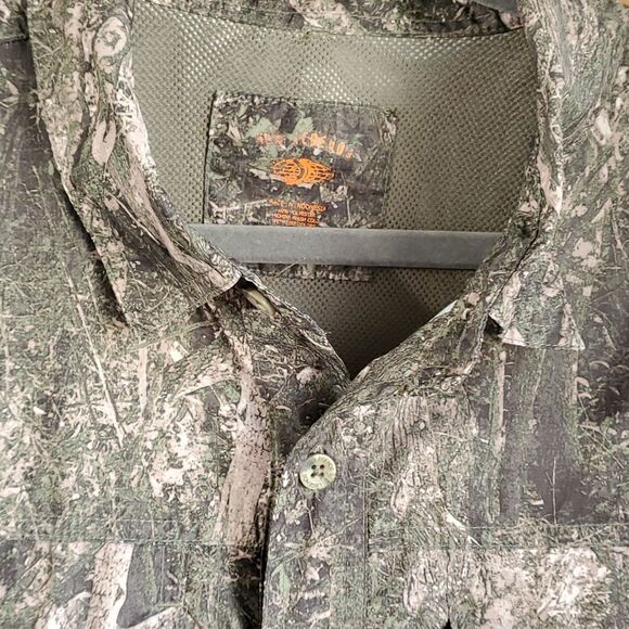 Mens light weight breathable hunting/fishing shirt. XL..Button up. Camouflage. - Picture 2 of 8